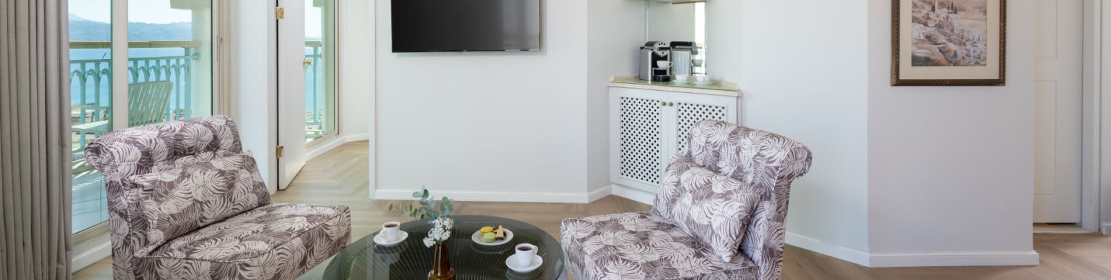 סוויטת אדום