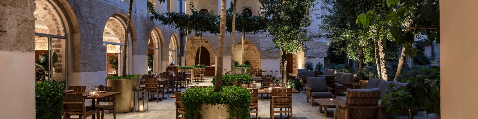 THE JAFFA חצר