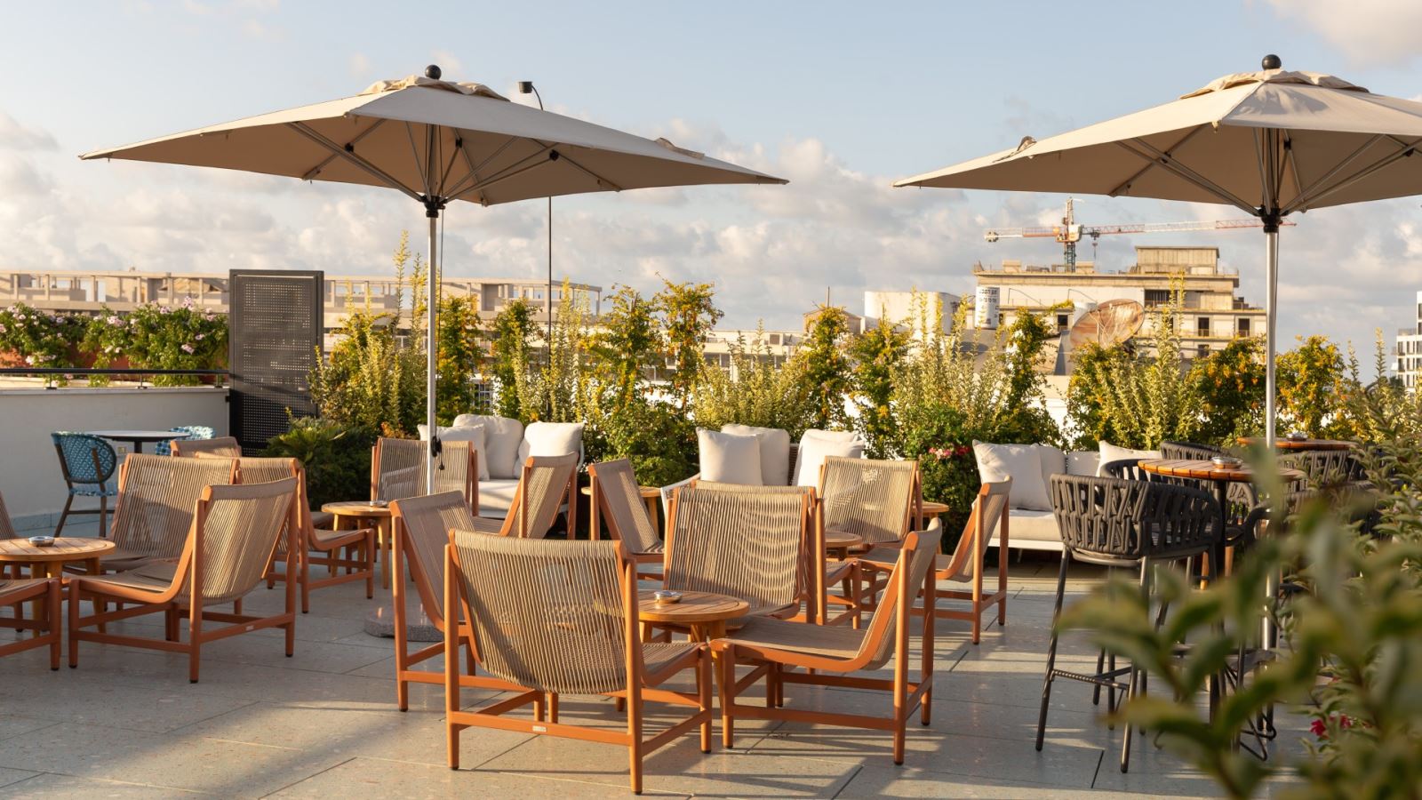 תמונת מרפסת גג המלון