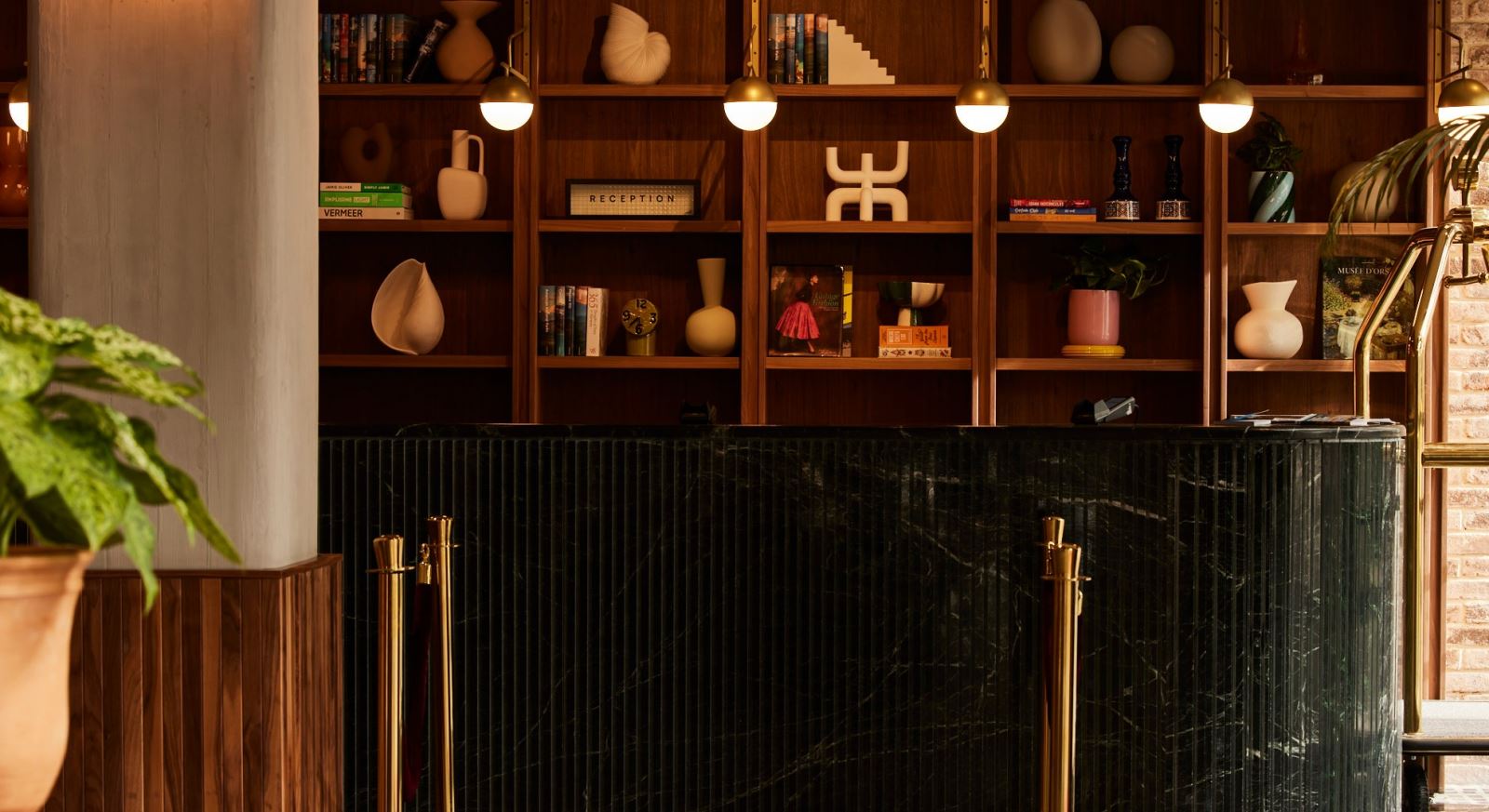 תמונת קבלת המלון