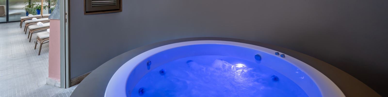 מלון נורדוי ג'קוזי בגג המלון