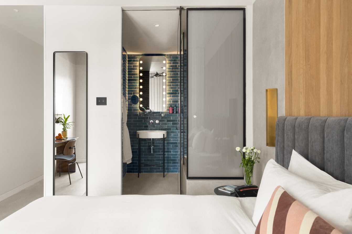 חדר דלקס במלון בזאר Bazaar 